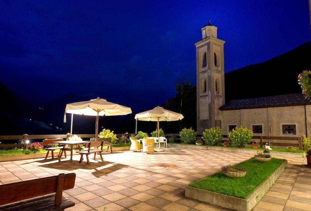 איזולצ'יה Hotel Cardo מראה חיצוני תמונה